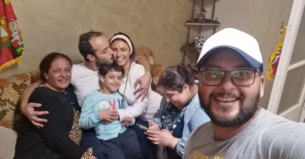 عاجل: الإفراج عن الصحفية سلافة مجدي و زوجها حسام الصياد و وصولهما الي منزلهما بعد عامين من الحبس