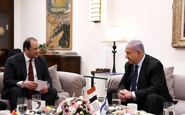 معاريف: لا صفقة قريبة لتبادل أسرى بين حماس وإسرائيل