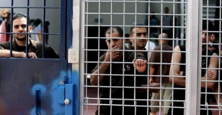 المقاومة: نحذر الاحتلال من أي محاولة للمساس بالأسرى في سجونه