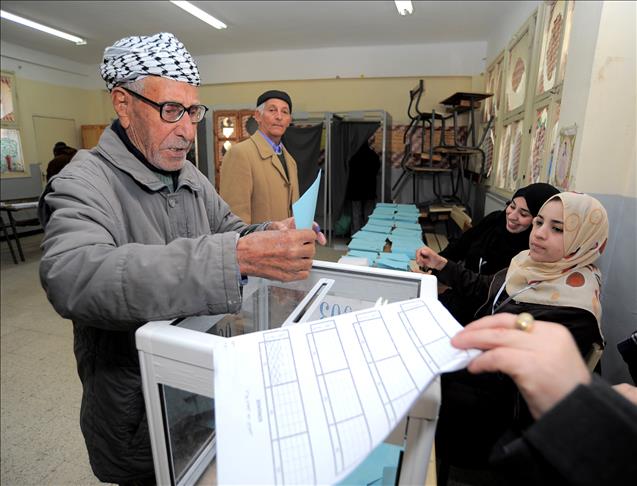 35% نسبة المشاركة في الانتخابات المحلية بالجزائر