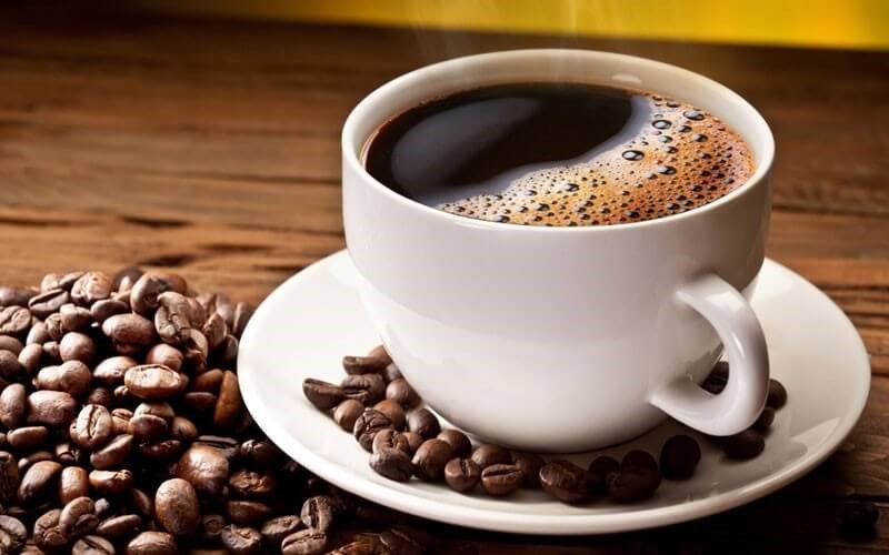 سحر القهوة.. العالم يذيب 145 مليار دولار في 400 مليار فنجان سنويا