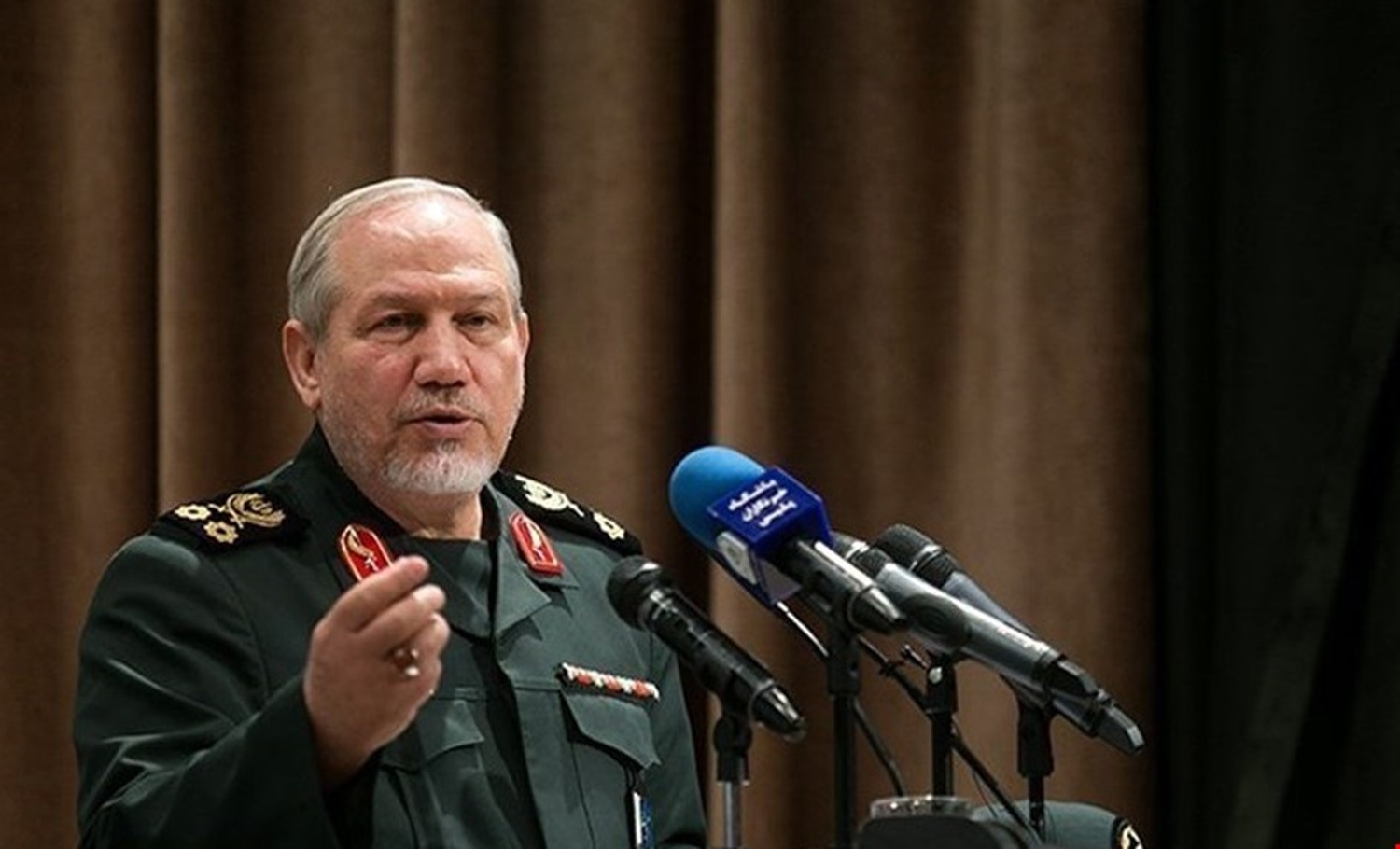 مستشار المرشد: سندمر جميع مصالح أعداء طهران بالمنطقة في 48 ساعة