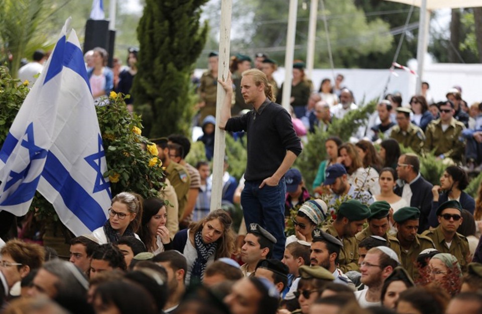 قائد بجيش الاحتلال يحذر: "المجتمع الاسرائيلي يتفكك أمامنا".. ووصلنا إلى ذروة البهائمية