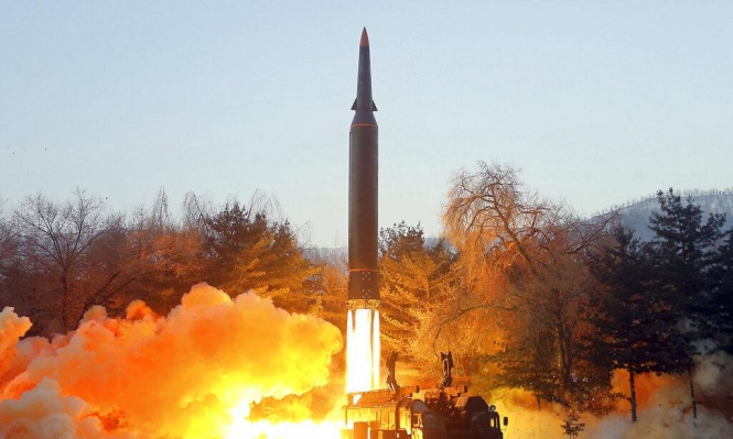 الثاني بالعام الجديد: كوريا الشمالية تجري اختبارا صاروخيا