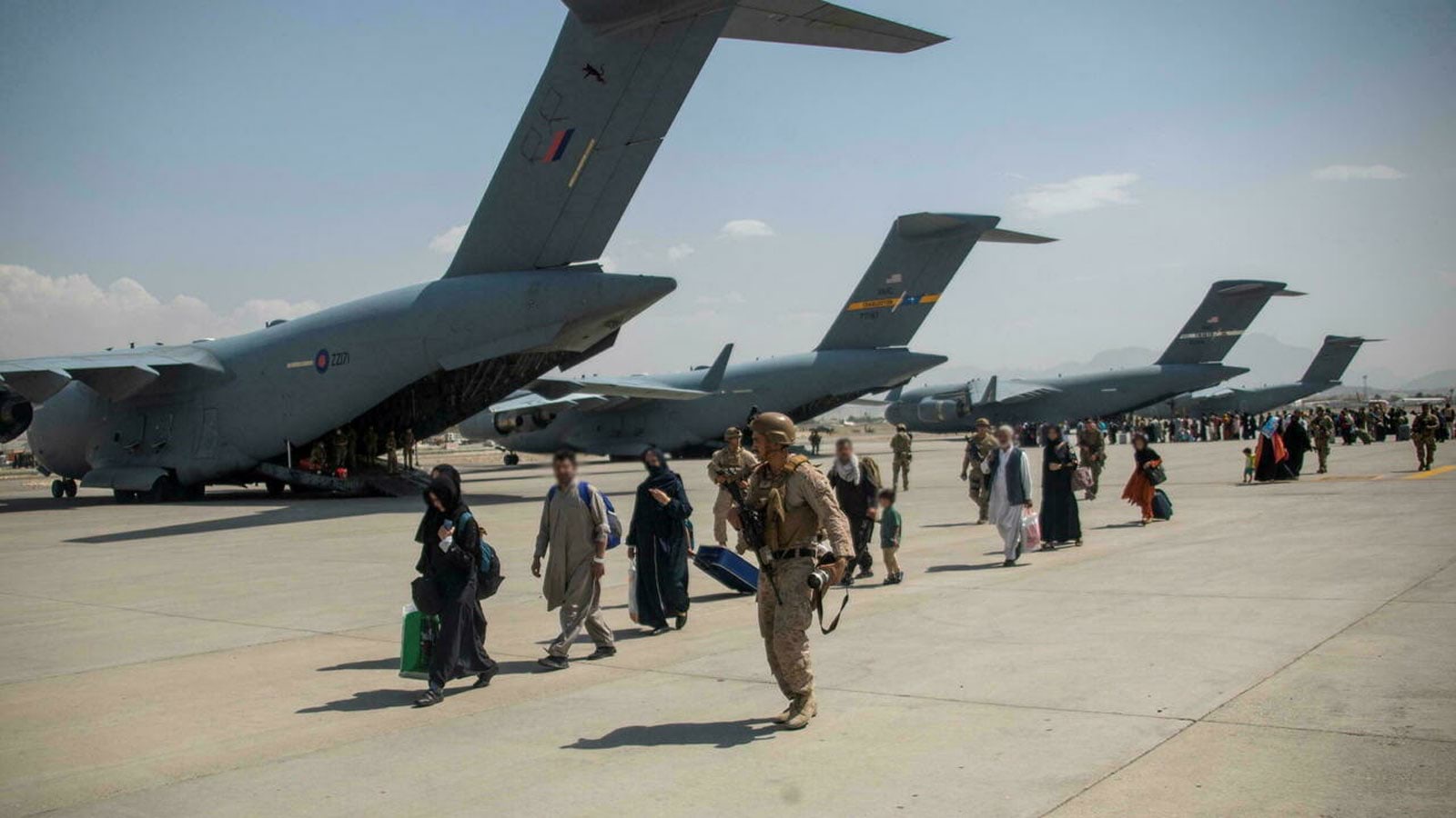 هجوم صاروخي على مطار كابول.. ومنظومة أمريكية دفاعية تعترضها