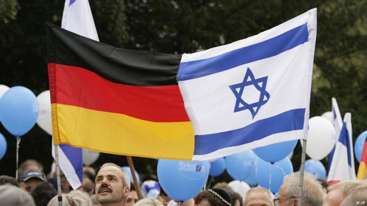 صحيفة عبرية: ما الذي يقلق إسرائيل من فتور علاقاتها مع ألمانيا؟