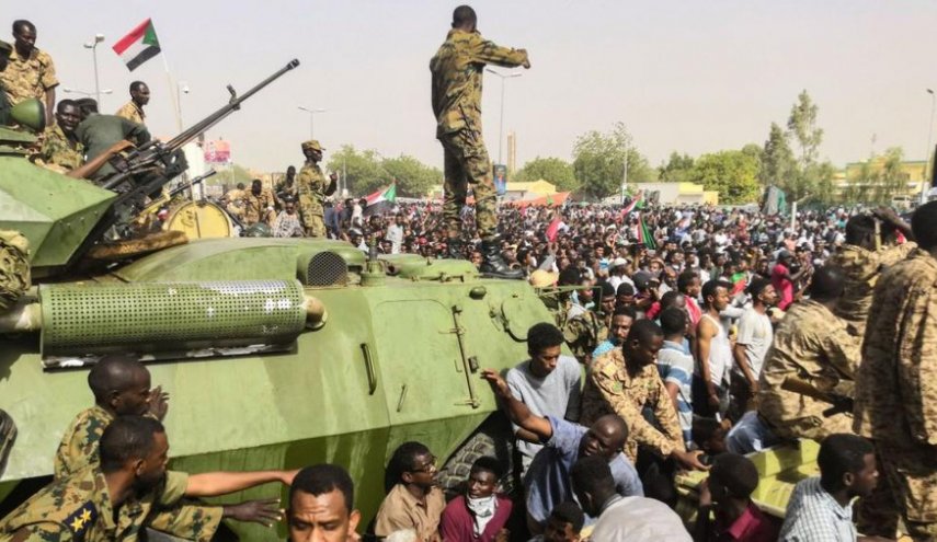 180 تحقيقات: تاريخ الانقلابات العسكرية في السودان