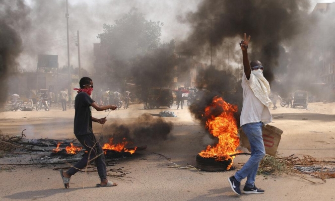 متابعة إخبارية: السودان أنباء عن انقلاب واعتقال غالبية أعضاء مجلس الوزراء