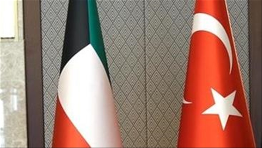الكويت ترسل فرقة إطفاء إلى تركيا الأحد