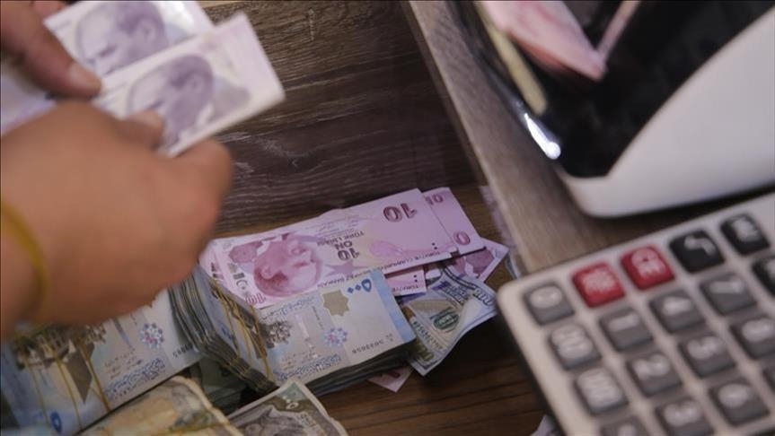 المعارضة التركية تستغل تدهور الليرة التركية مقابل الدولار وتجري تحركات مضادة