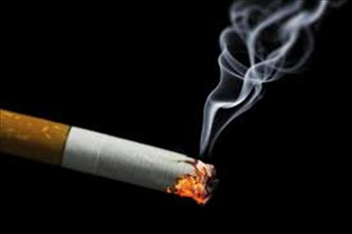 التدخين ضار جدا بالصحه ولذيذ ورايق