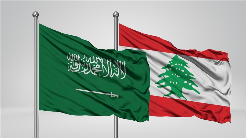 "فاينانشال تايمز": شرط السعودية لإعادة التواصل مع لبنان كان زيارة مسؤول غربي للمملكة