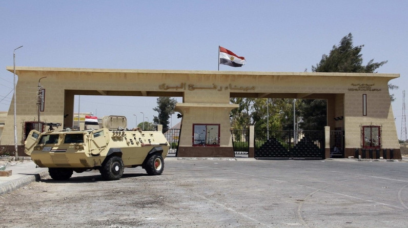 إسرائيل تخطط لنشر قواتها على الجانب المصري من معبر رفح.. والقاهرة تلتزم الصمت