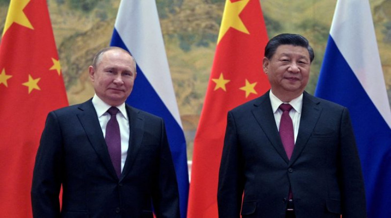 بوليتكو: حرب أوكرانيا عكست المعادلة التاريخية في العلاقات الروسيةـ الصينية