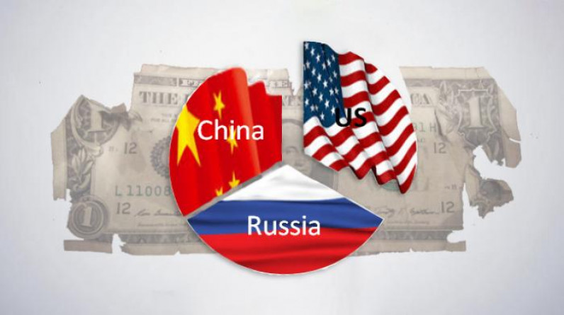 ناشيونال إنترست: الصين وروسيا تسعيان لتقويض الهيمنة المالية الأمريكية
