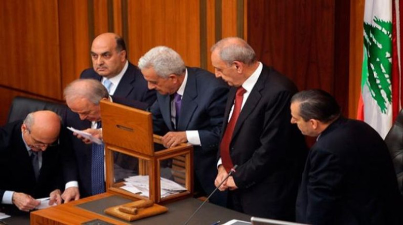 جلسة سابعة لاختيار رئيس لبنان.. "شغور أسود" تحركه ورقة بيضاء