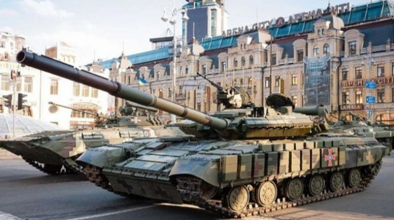 الدبابات تقتحم "دافوس".. أوكرانيا تستغيث والناتو "محلك سر"
