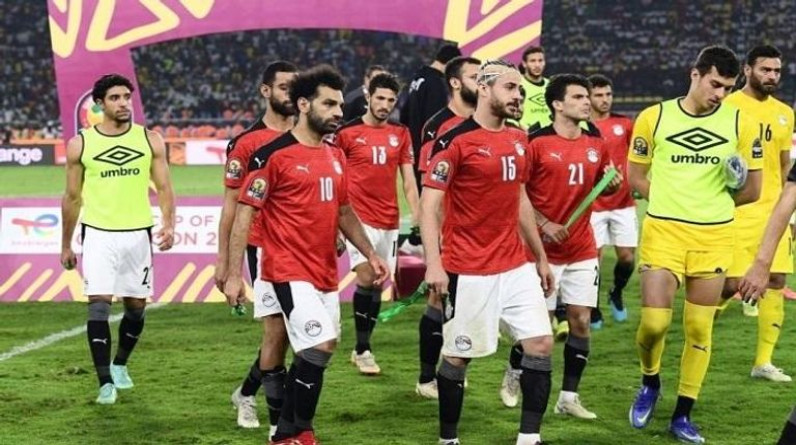 الأهلي نقطة الضوء الوحيدة.. 2022 عام الحزن في الكرة المصرية