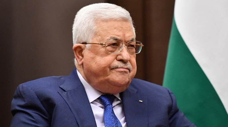 مصدر مطلع: الحكومة الفلسطينية تقدّم استقالتها غدًا للرئيس محمود عباس
