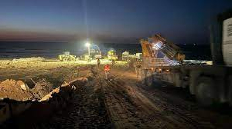 الأقمار الصناعية تلتقط صورا لأعمال حفر وتشييد على سواحل غزة