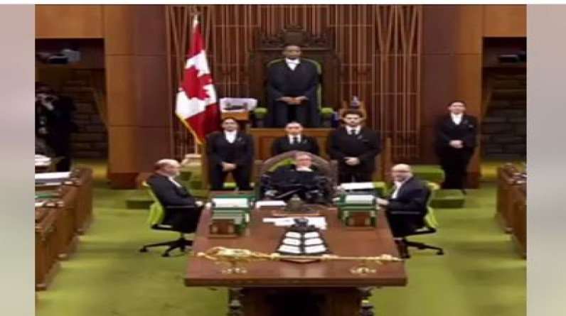 متظاهرين كنديون يعطلون جلسة البرلمان يهتفون: «الحرية لفلسطين» (فيديو)