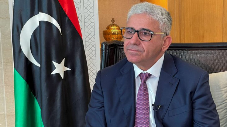 ديلي تلغراف: رئيس وزراء برلمان طبرق يعرض النفط الليبي لتعويض النفط الروسي