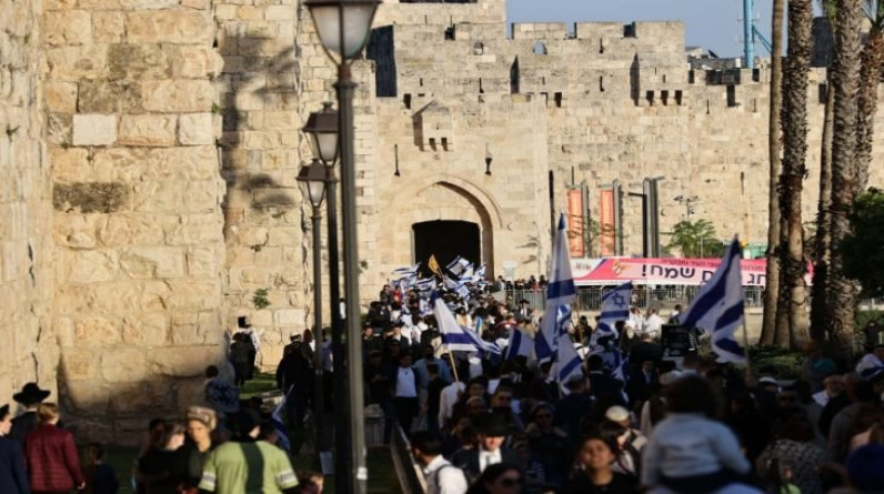 تحذيرات فلسطينية من حرب جديدة بسبب مسيرة الأعلام الإسرائيلية في القدس