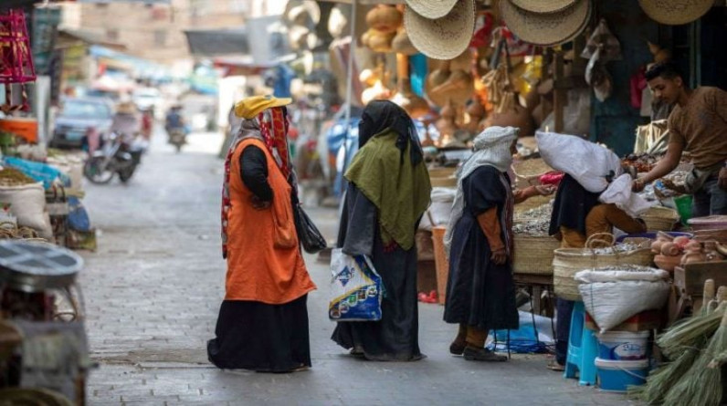 الحوثيون يشددون القيود الاجتماعية على النساء في اليمن