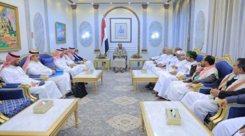 مصدر يمني: تقدم ملموس في مشاورات وفدي السعودية وعُمان مع الحوثيين