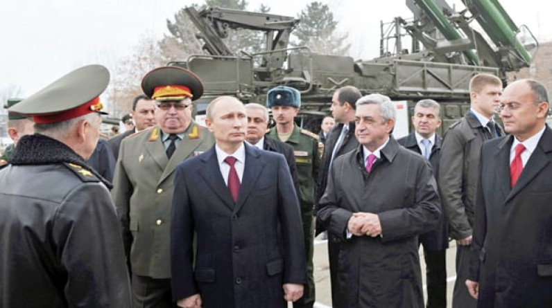 بوتين:  أسلحة روسيا الحديثة تتفوق على ما يمتلكه حلف الناتو