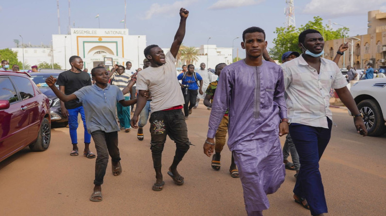 السعودية ترفض محاولة الانقلاب على شرعية رئيس النيجر