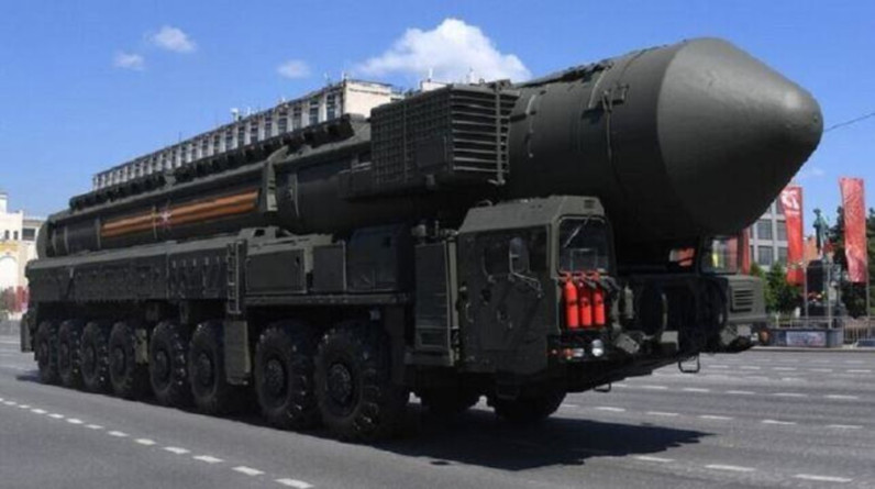 هكذا تلتف روسيا على العقوبات الغربية وتوسع إنتاج الصواريخ