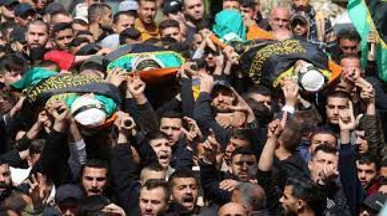 عاجل.. الأمن الفلسطيني يشتبك مع مقاومين في جنين أثناء تشييع الشهداء