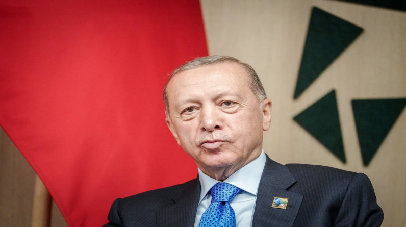 «العدالة والتنمية»: إردوغان يزور روسيا قريباً لمناقشة اتفاق الحبوب