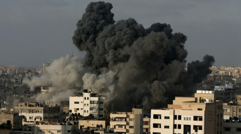 مجلة أمريكية: حرب غزة مثال على تهديد الأسلحة زهيدة الثمن لقوة الجيوش العظمى