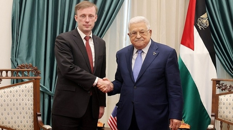 محمود عباس لـ مستشار الأمن القومي الأمريكي: يجب وقف العدوان الإسرائيلي على الشعب الفلسطيني