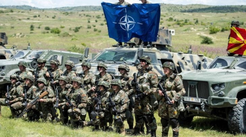 راسموسن: دول بالناتو قد ترسل قوات إلى أوكرانيا