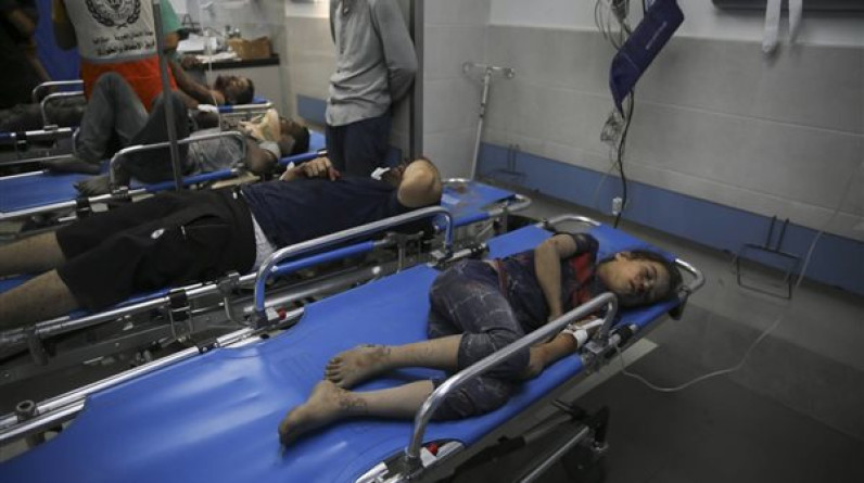 مدير مجمع الشفاء بـ غزة: المرضى سيموتون إذا بقوا في المستشفى