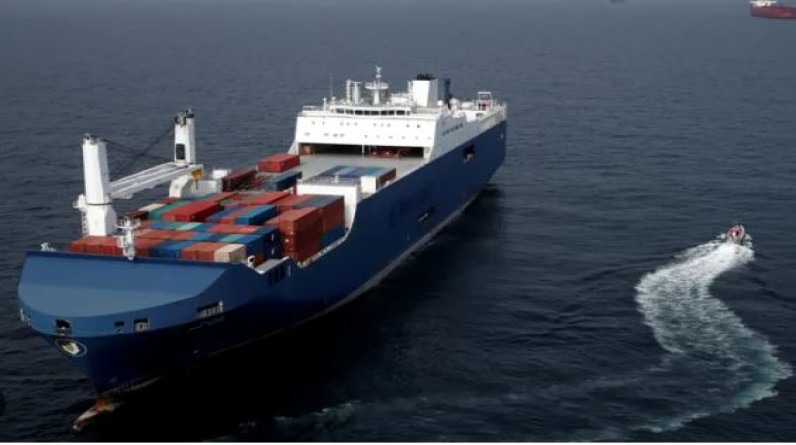 بريطانيا : تلقينا أوامر لتغيير مسار سفينة جنوب البحر الأحمر