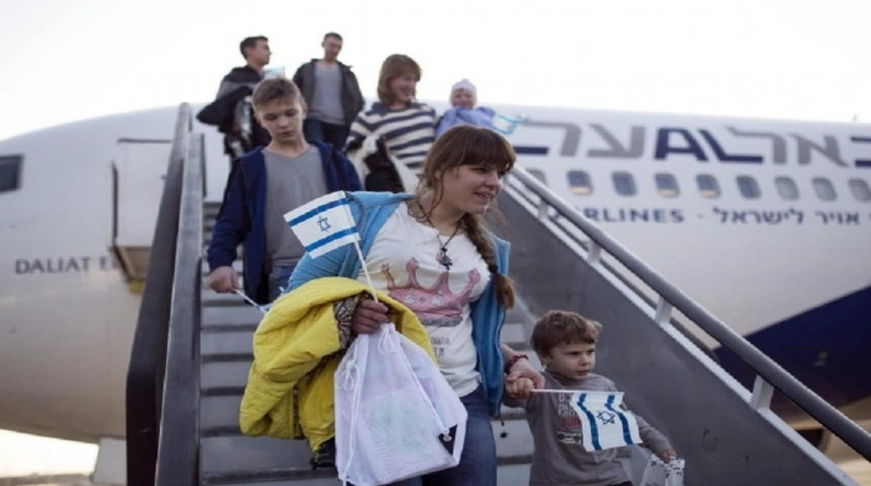 صحيفة بريطانية: حرب أوكرانيا وراء أكبر موجة هجرة إلى إسرائيل منذ عقود