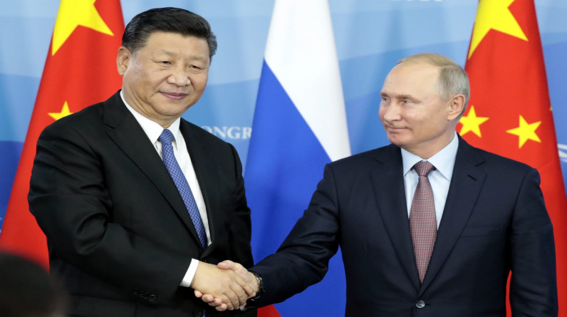 إبراهيم أبراش يكتب: لا يمكن للصين قبول هزيمة روسيا