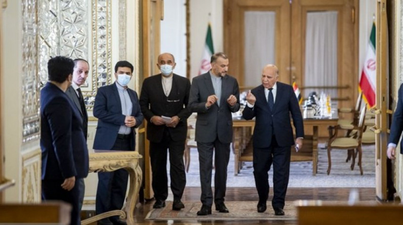 وزير الخارجية الإيراني : نقترب من المرحلة النهائية للاتفاق بفيينا