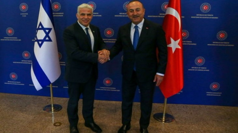 إسرائيل وتركيا توقعان اتفاقية طيران
