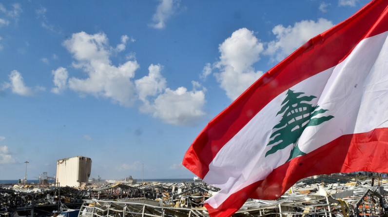 الحكومة اللبنانية: الدولة أفلست وكذلك مصرف لبنان