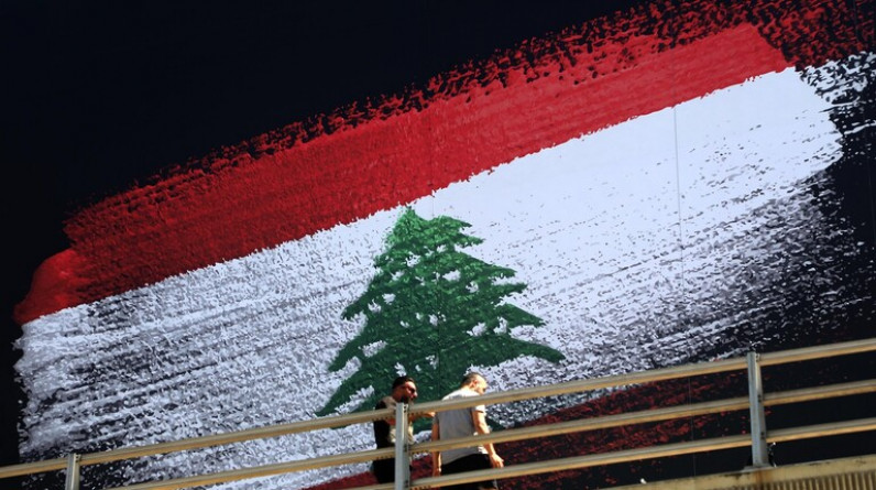 صحيفة كويتية: الخليج يُقرر دعم لبنان وإنقاذه من الإفلاس