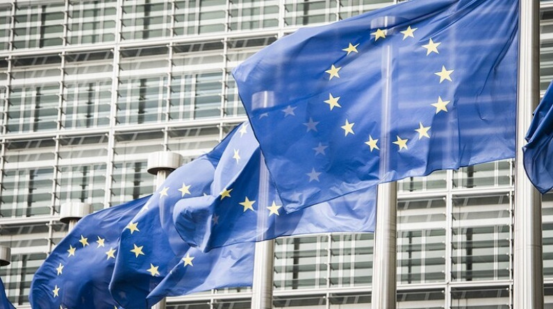 الاتحاد الأوروبي يعلن تجميد 30 مليار يورو من الأصول الروسية والبيلاروسية