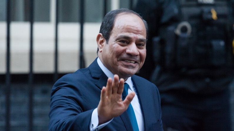 السيسي يطمئن المصريين: "إحنا بخير واحتياجاتنا موجودة"