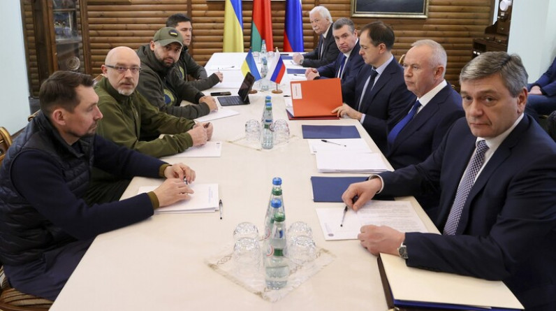 بوتين: أوكرانيا علقت المفاوضات ولا تهتم بالحوار الجاد