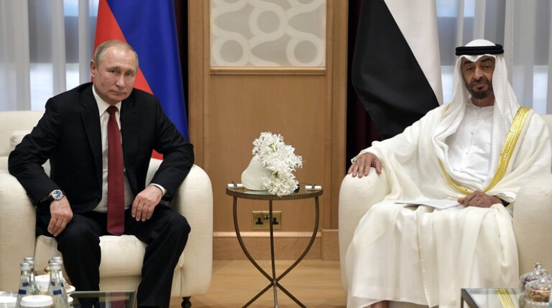 بوتين يهنئ محمد بن زايد على انتخابه رئيسا للإمارات