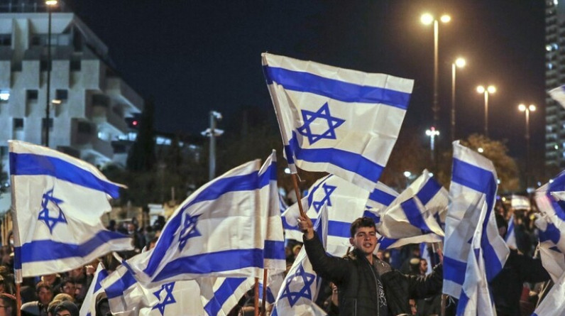 الاحتلال يستنفر أمنيا استعدادا لـ"مسيرة الأعلام" في القدس